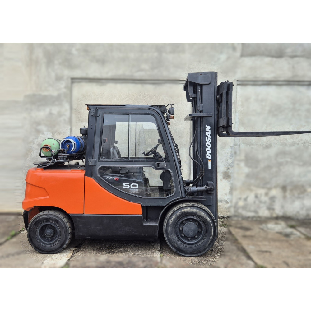 Doosan 5000kg , 2015