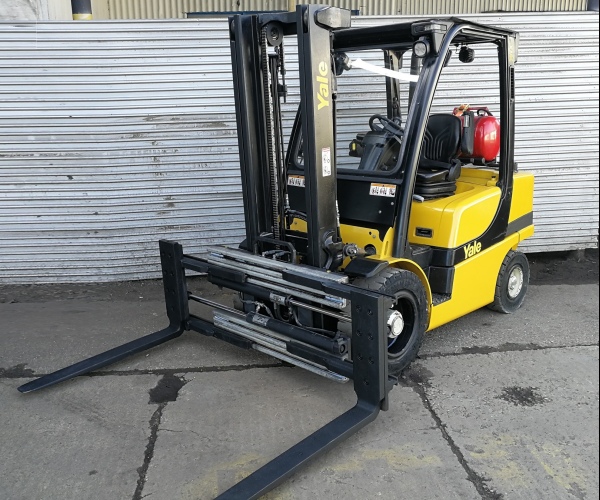 Yale 3000kg  2017r (8aa)  