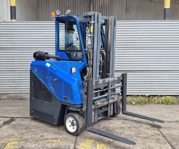 Combilift 3000kg  triplex 2017r    (02db)  
