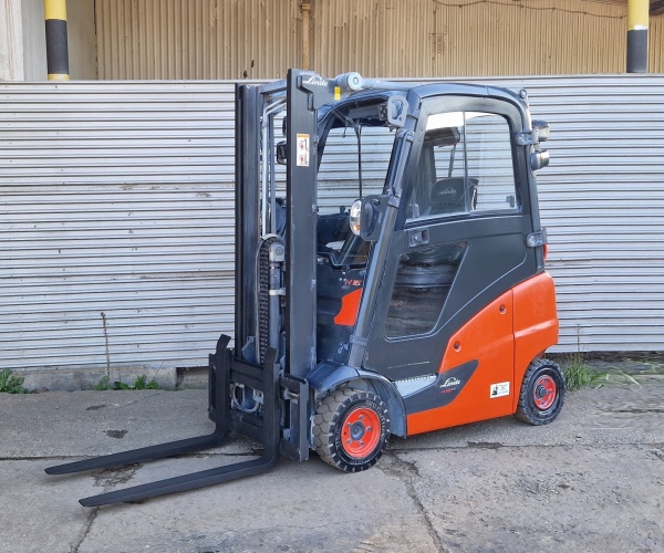 Linde 1600kg triplex 2017r  (a0cb) 