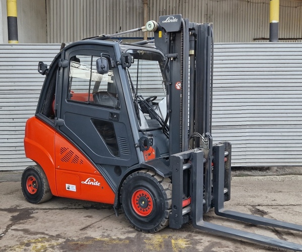 Linde 3000kg  2013r (a0bc)  